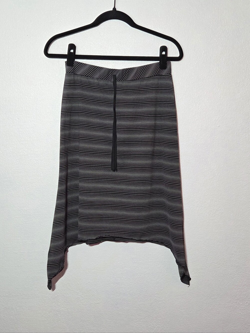 Vintage Y2k Black and White Striped Asymmetrical Skirt
